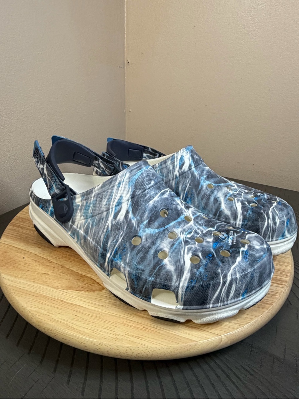 Crocs Men’s Classic All-Terrain Mossy Oak Clogs